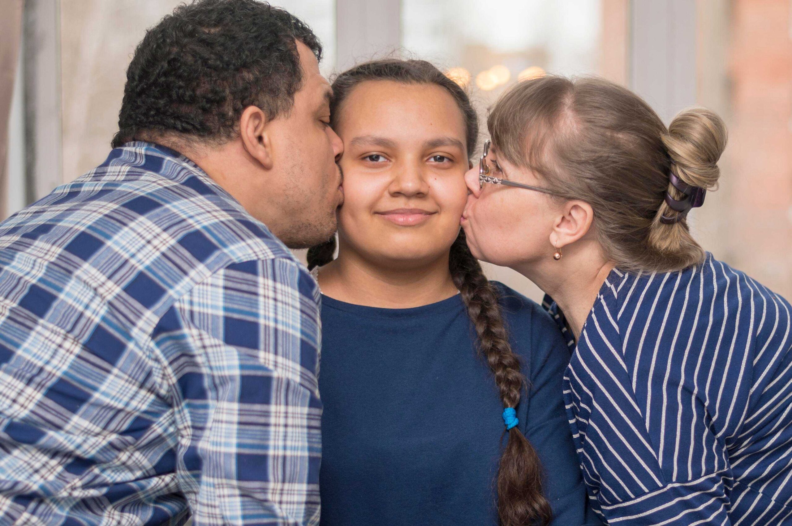 Between Two Worlds: Raising Children Across Cultures Without Losing Your Roots